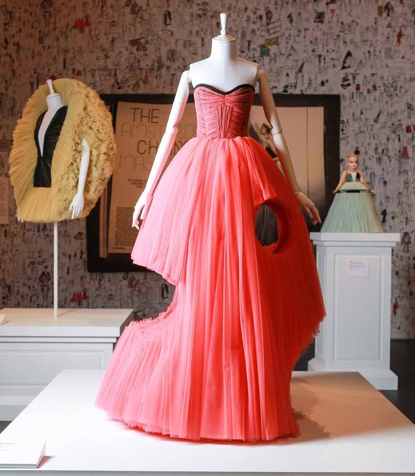 Viktor&Rolf exhibition showcases the success of the 'polder model'