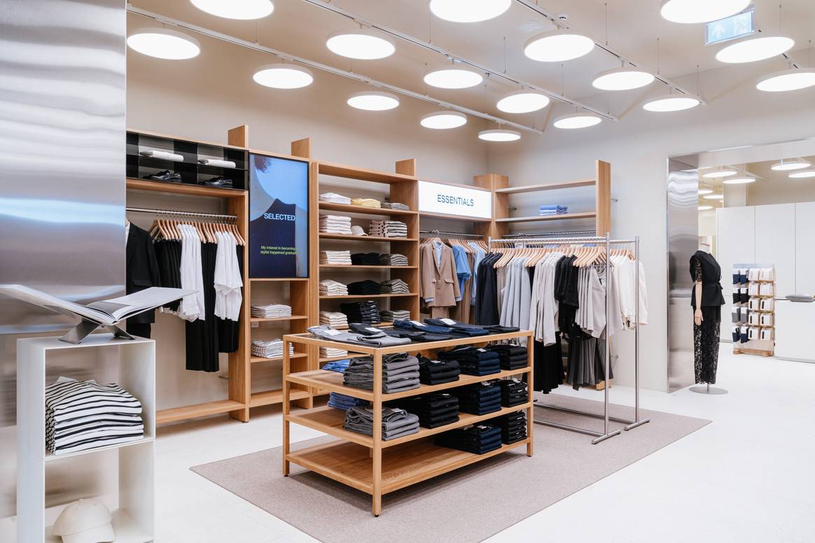 De eerste Belgische winkel van Selected.