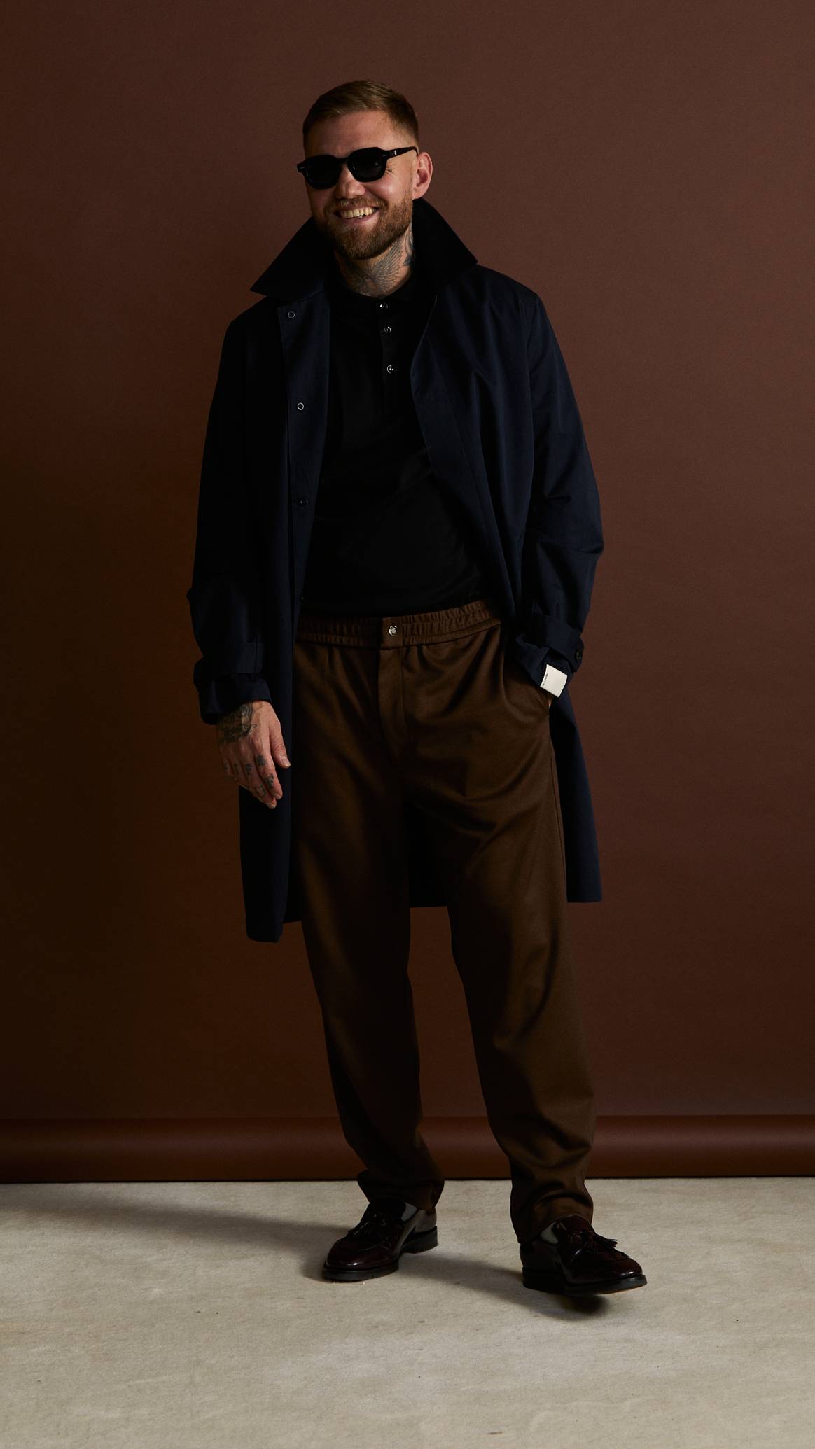 De collectie bevat nu (statement) jassen, pantalons en truien.