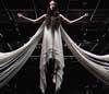Gareth Pugh, intensément différent à la Fashion week