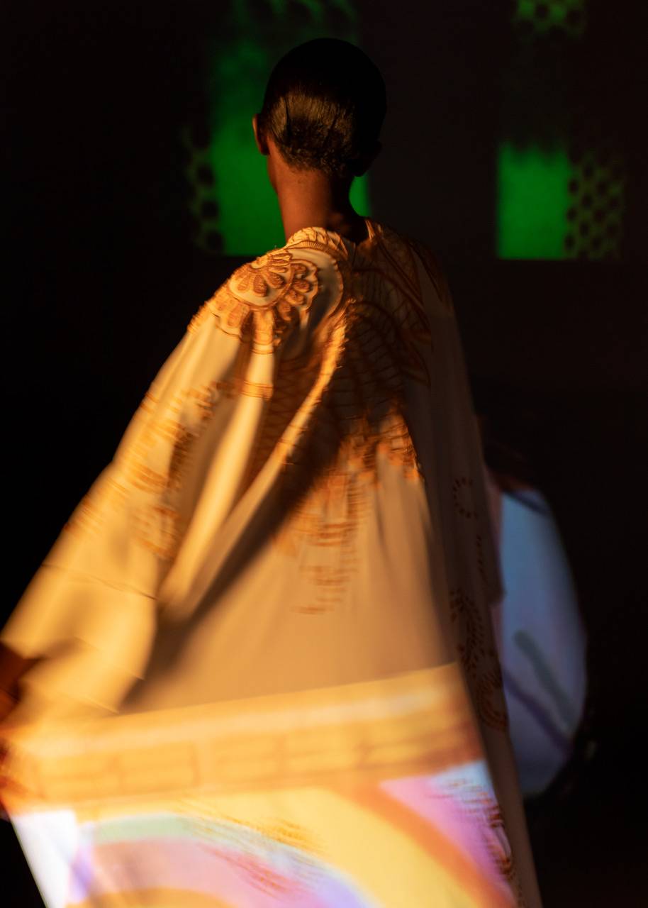 Jas van Dries van Noten, gefotografeerd door Jef Jacobs voor Masterly The Hague. Foto: Masterly The Hague / Jef Jacobs