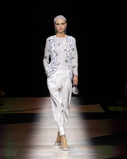 Giorgio Armani Privé, fall winter 23, photo credit Spg, courtesy of Giorgio Armani