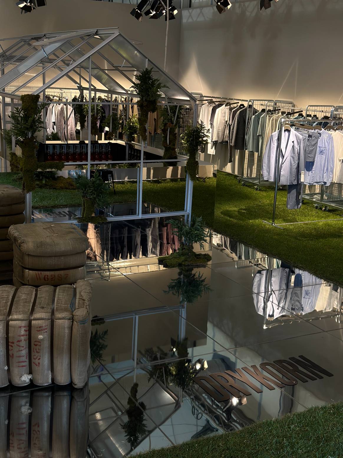 Drykorn showroom op Pitti Uomo. Foto: Drykorn