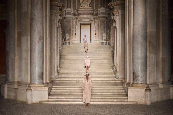 Max Mara 2026 Resort Collection: Venere Vesuviana