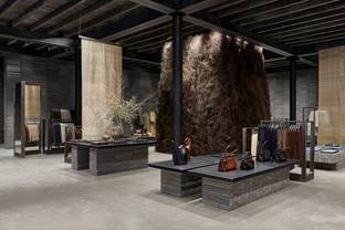 Zara abre en Madrid su tercer espacio “El Apartamento”