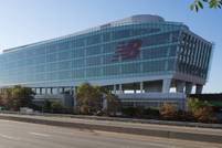 New Balance estudia el cierre de todas sus tiendas en España y Portugal: 1.500 puestos de trabajo en riesgo