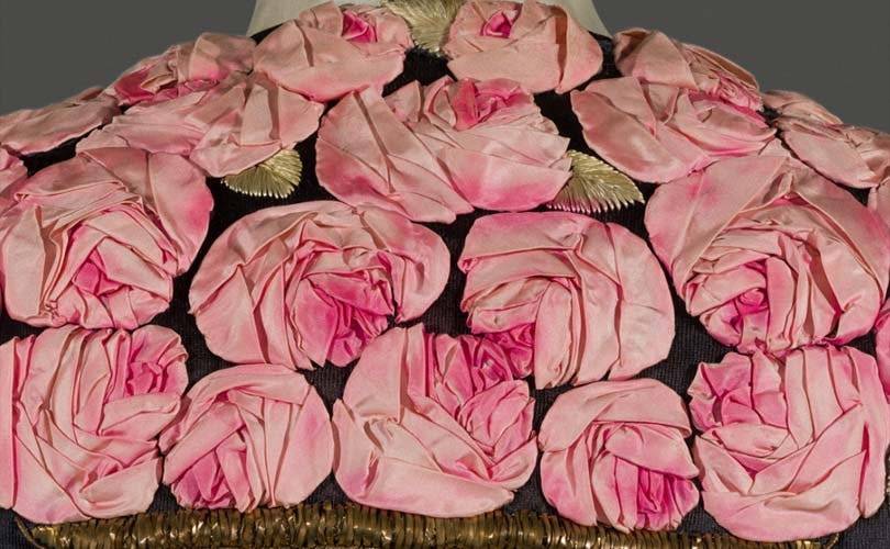 Victoria and Albert Museum collaborates with Google