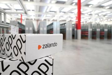 Zalando steigert Halbjahresumsatz und präsentiert Premium-Programm "Zalando Zet"