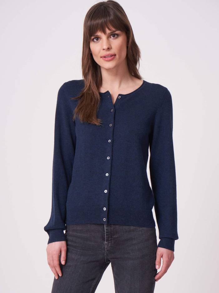 Basic fijngebreid vest met ronde hals van biologisch cashmere | Repeat Cashmere