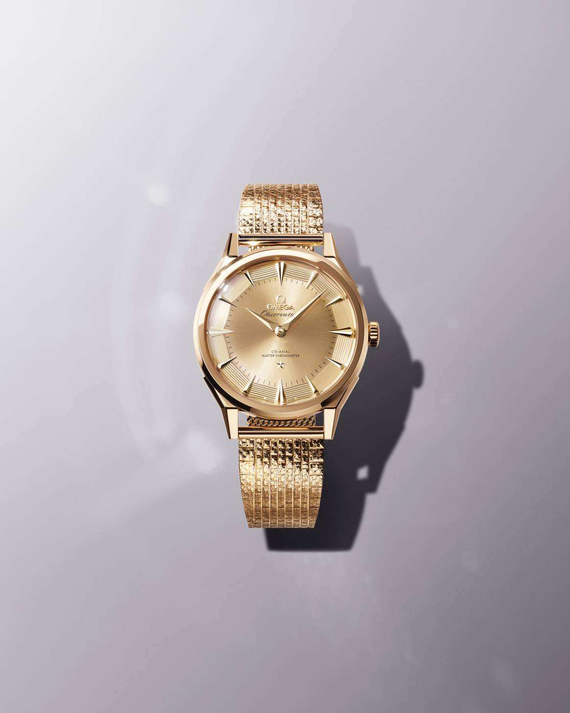 OMEGA Constellation Observatory 39.4mm, Moonshine™ gold.