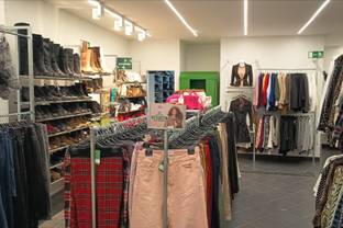 Humana abre su tienda número 24 en Barcelona y refuerza su red en Cataluña