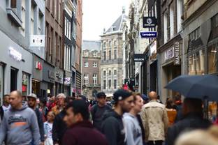 CBS: Omzet non-foodwinkels nagenoeg gelijk in januari, daling voor kledingwinkels