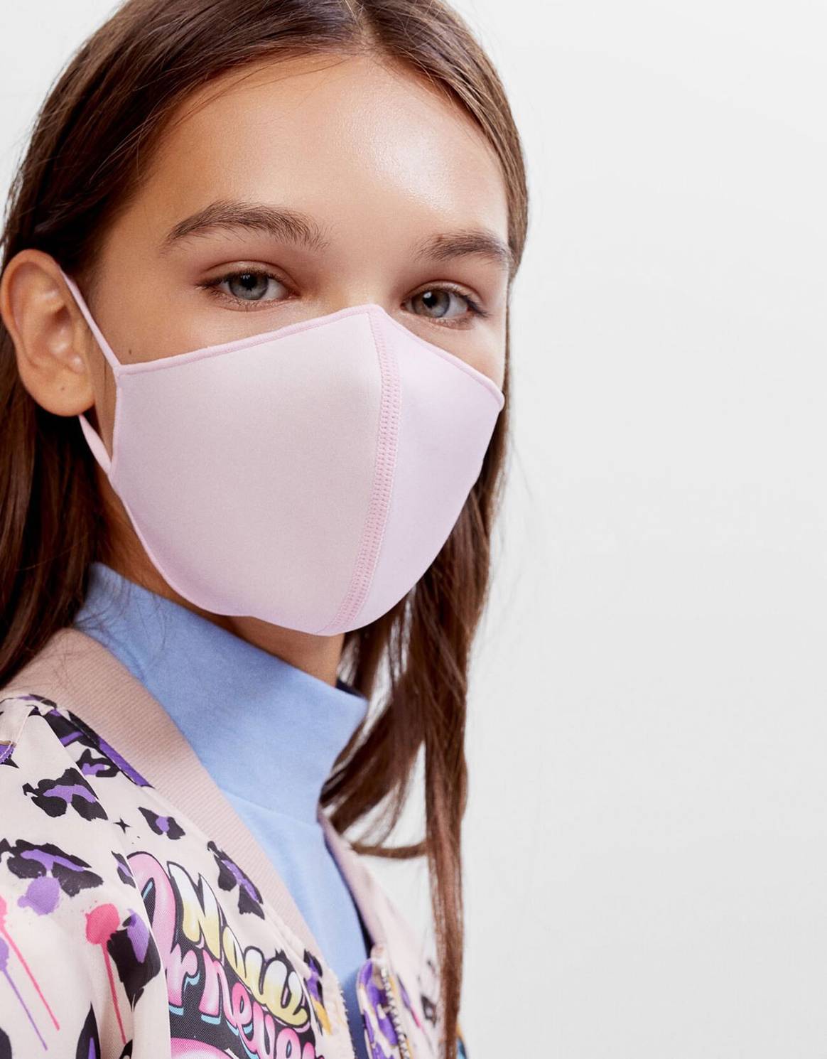 Inditex causa auténtico furor con sus primeros modelos de mascarillas