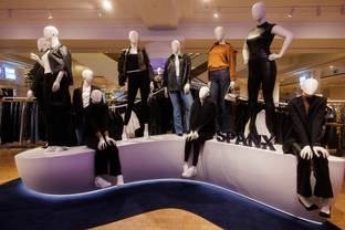 Spanx opens first apparel pop-up in the UK