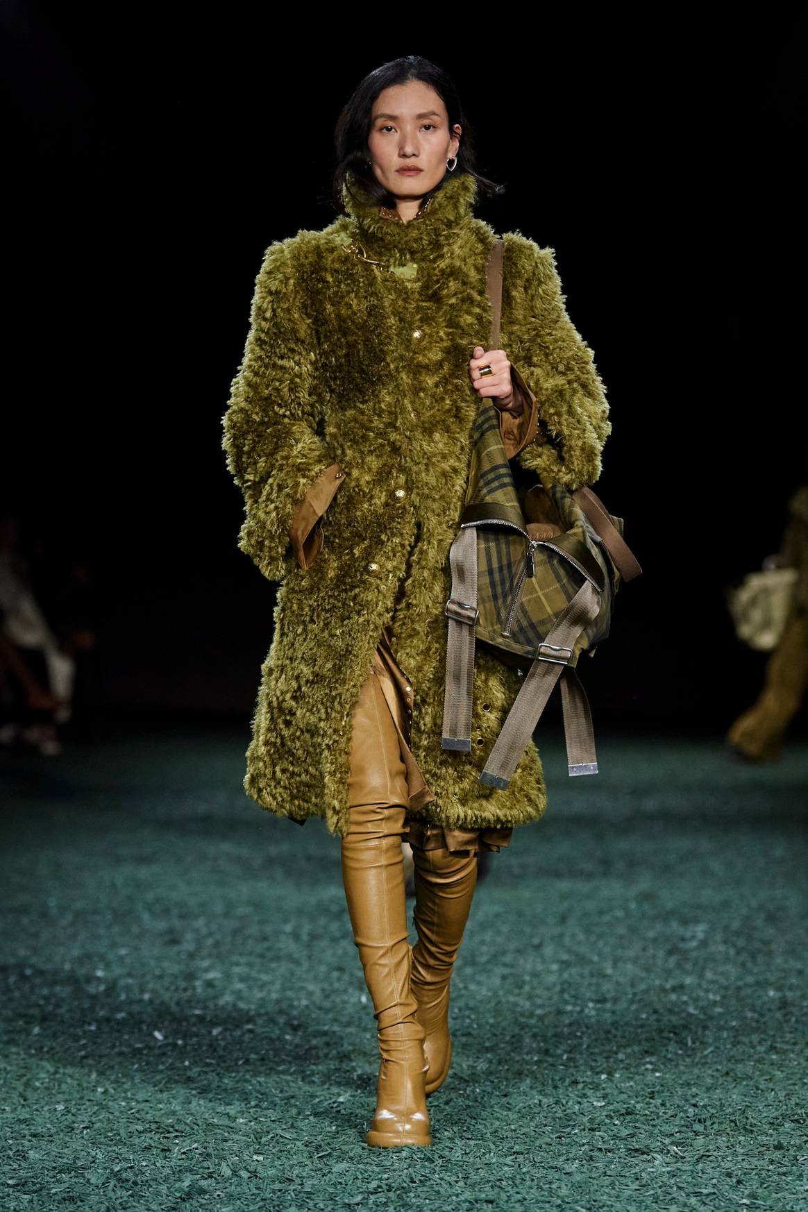 Burberry FW24/ Look 15