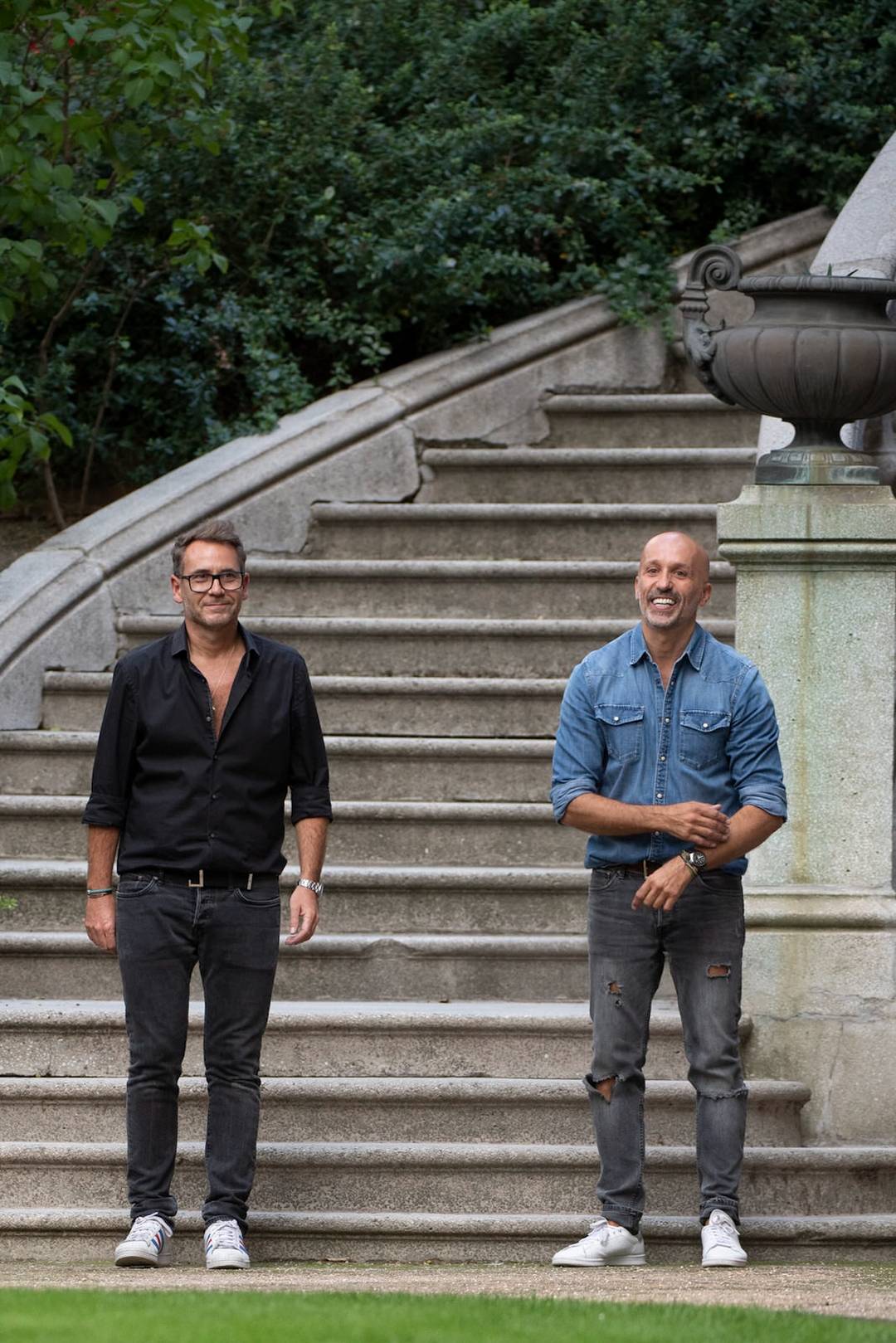 Los diseñadores Álvaro Castejón y Arnaud Maillard, directores creativos de Alvarno.