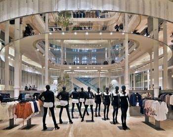 Zara presenta en Roma tienda ecoeficiente