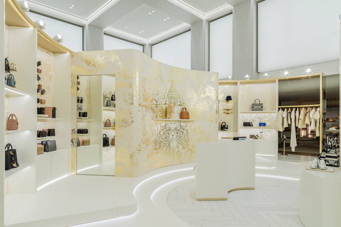 Dior Pop-up im Alsterhaus | Foto: Kristen Pelou à Klick