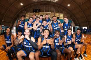 Spalding é responsável pelo novo uniforme de basquete do Esporte Clube Pinheiros