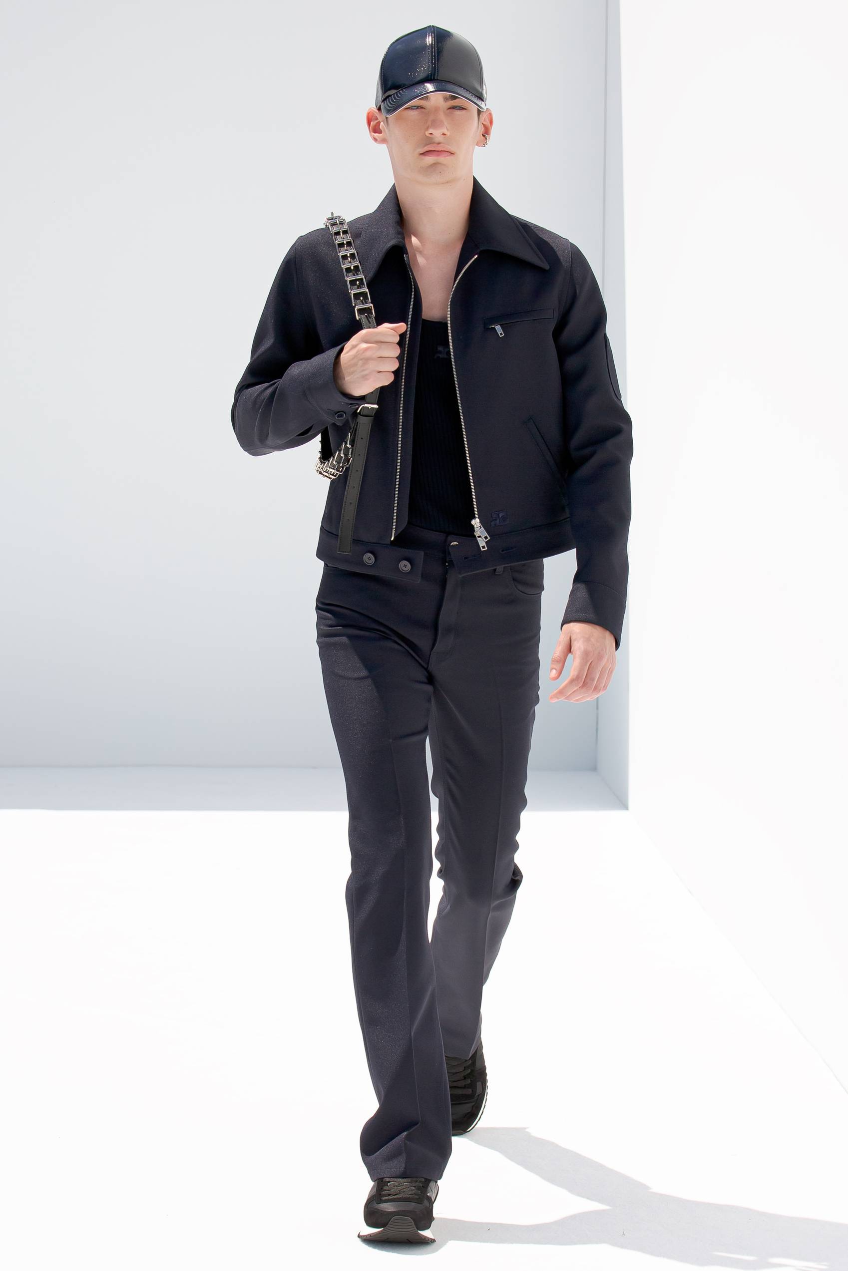 SS22 - Worldwide Fashion Design Lookbook