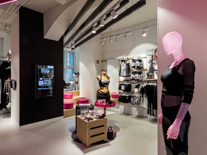 Hunkemöller opent eerste sportwinkel HKMX in Berlijn