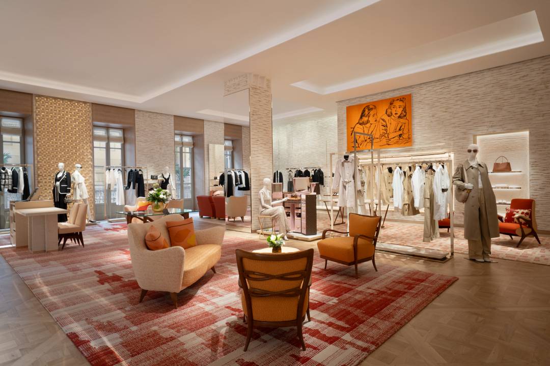 Riaperta la boutique di via Montenapoleone