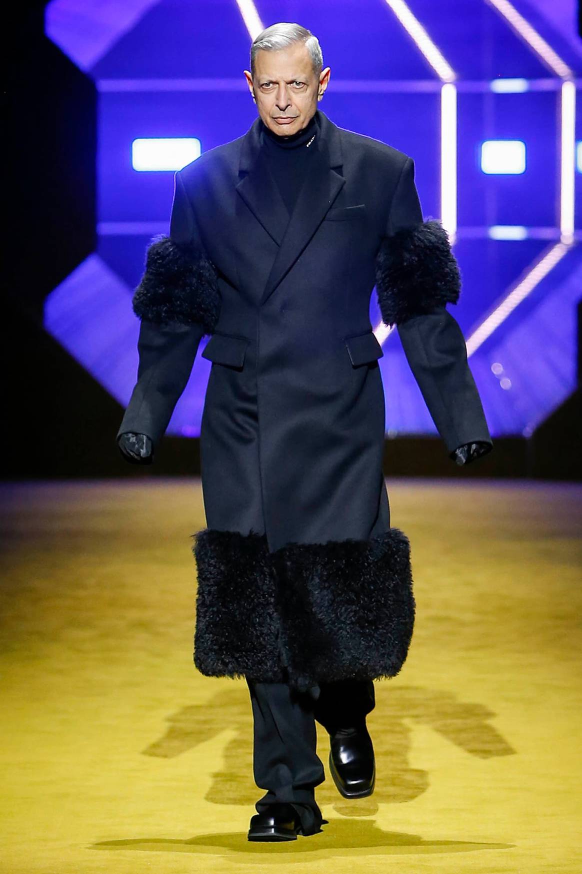 Photo Credits: Prada, colección para hombre para la temporada Otoño/invierno FW 2022 Menswear. Prada, página oficial.