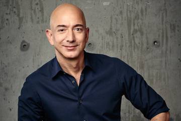 Глава Amazon сохранил звание самого богатого человека планеты