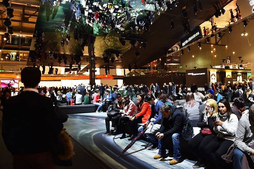 De premium bril maakt een opmars in de mode