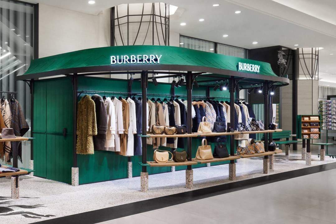 Burberry ‘It’s Always Burberry Weather’ Pop-Up Global Installations