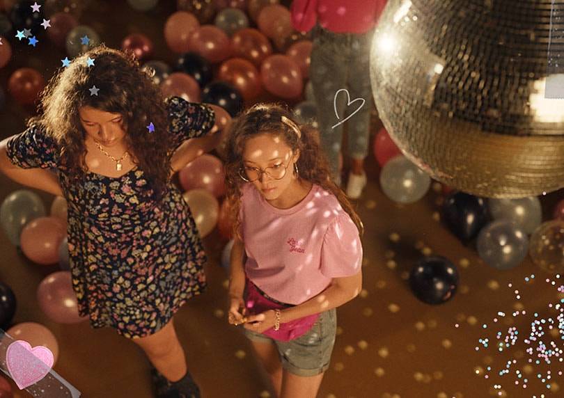 H&M dédie sa nouvelle collection à la comédie romantique « To All The Boys »