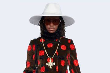 Gucci closes its "love trilogy" with its collaborators turned models