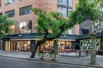 Rapha opent eerste ‘Clubhouse’-winkel op het Chinese vasteland