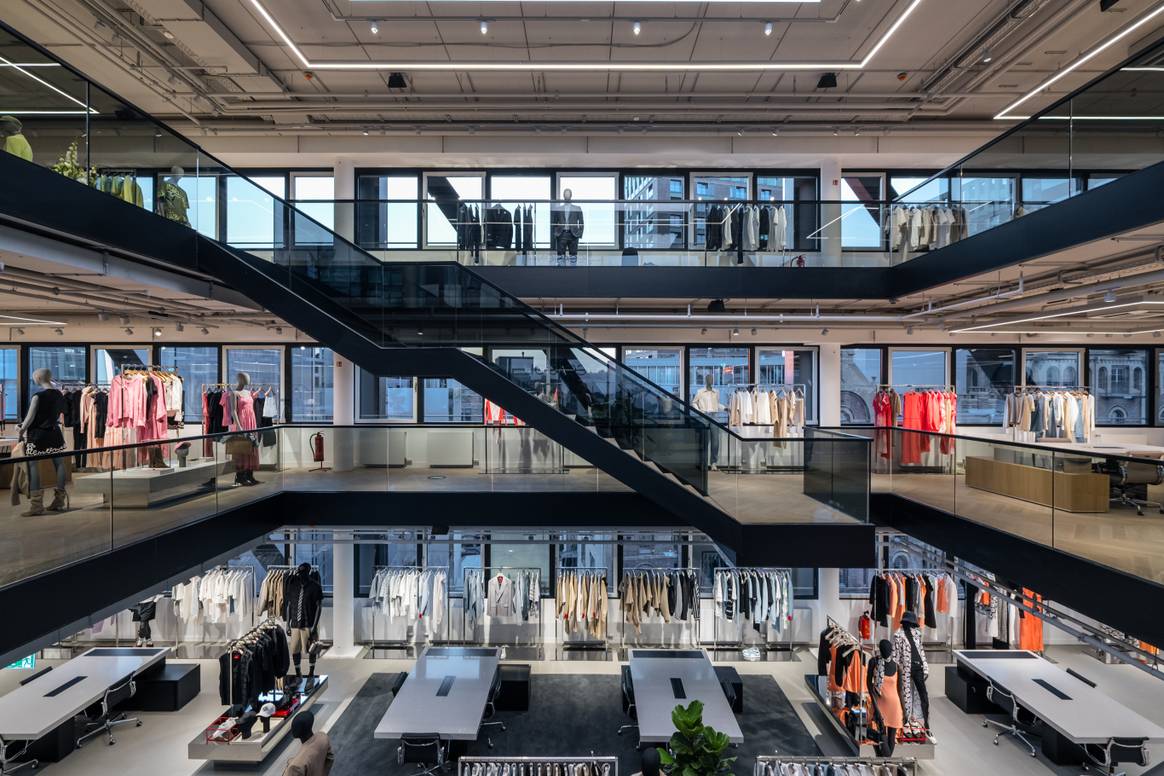 Über drei Etagen verteilt sich Hugo Boss' neuer Showroom