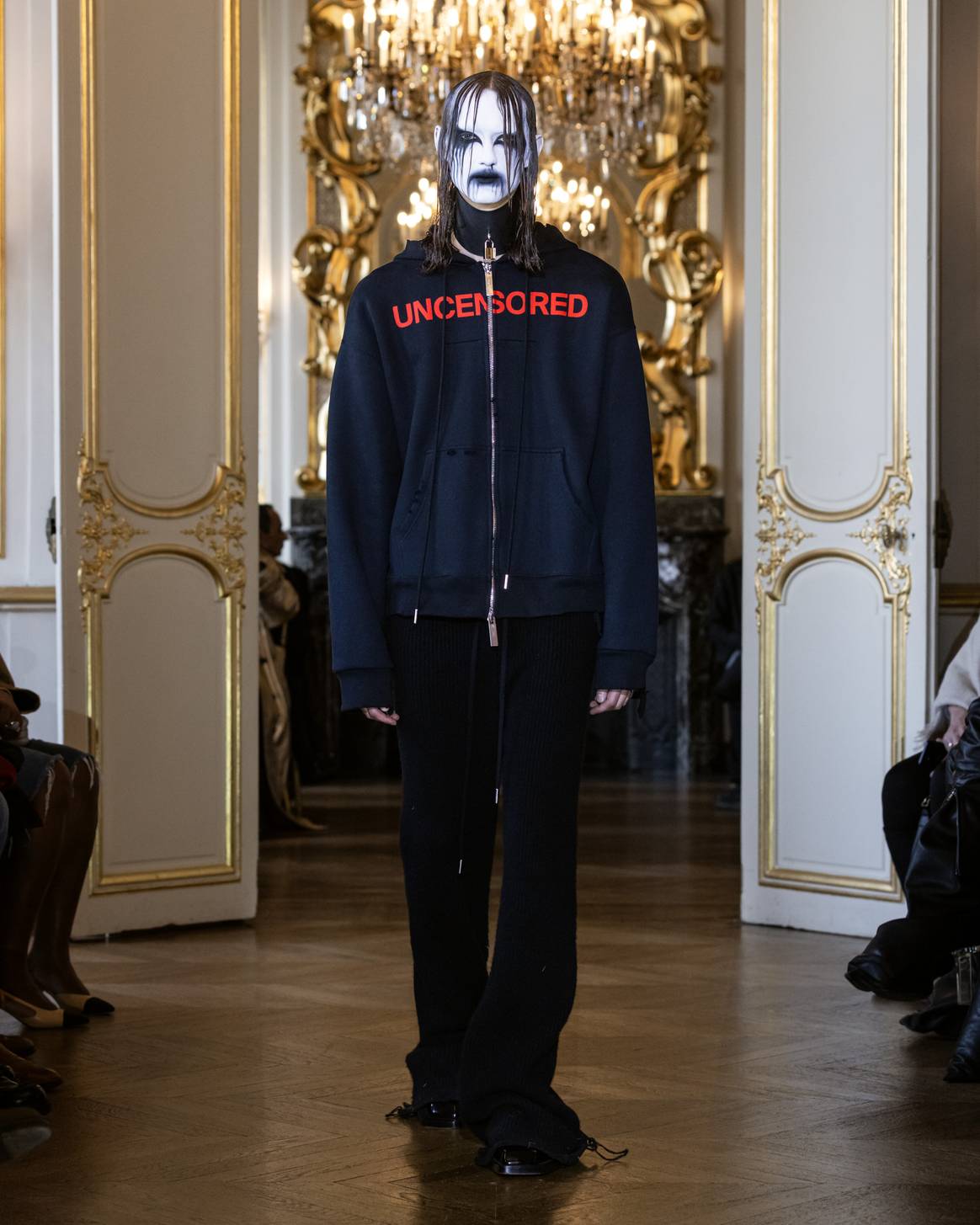 Mati res F cales Makes A Splash At Paris Fashion Week