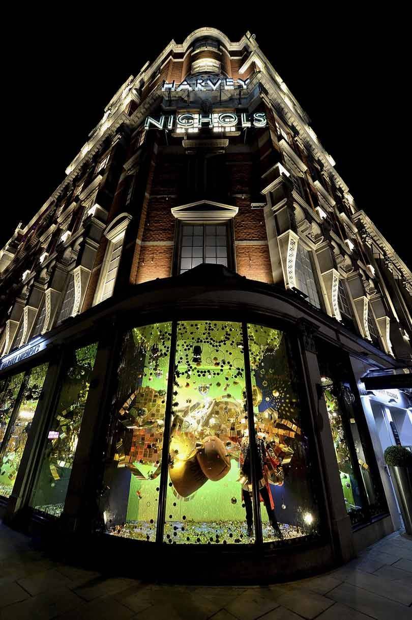 Harvey Nichols unveils Christmas windows