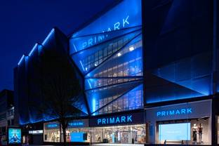 Primark verliest maandelijks 700 miljoen door winkelsluitingen