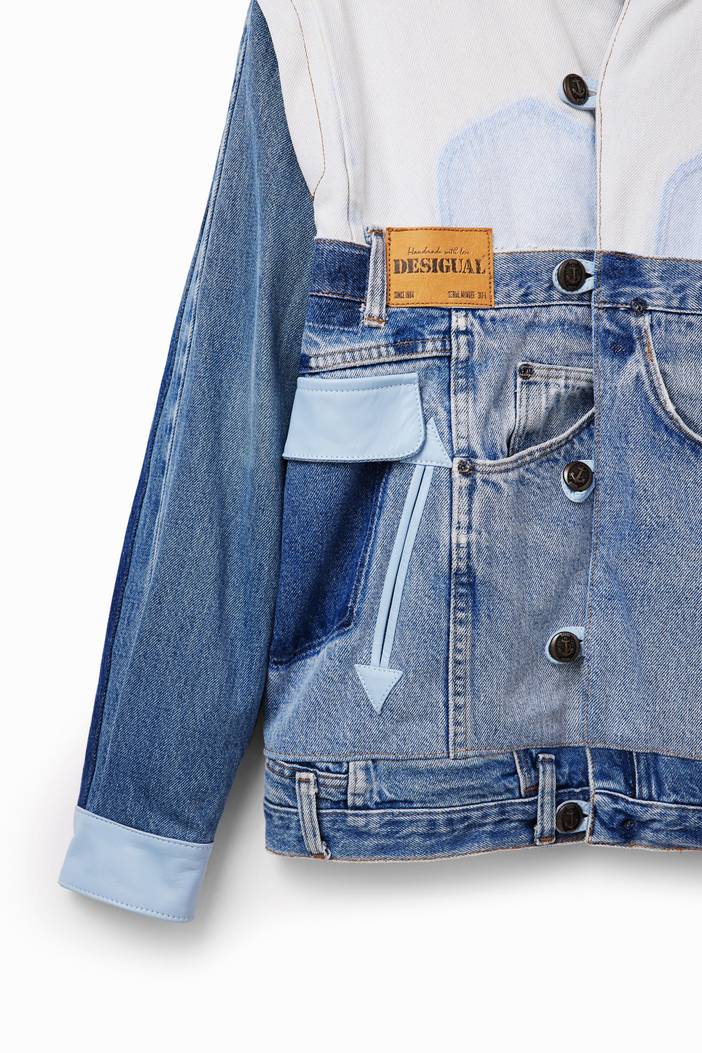 Desigual アイコニックジャケット デシグアル」の“ザ アイコニックジャケット”がミッキーマウスと