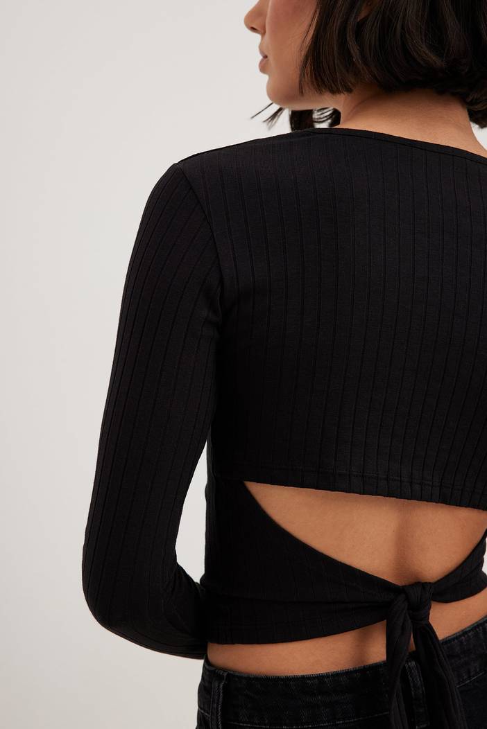 Top met open rug | NA-KD