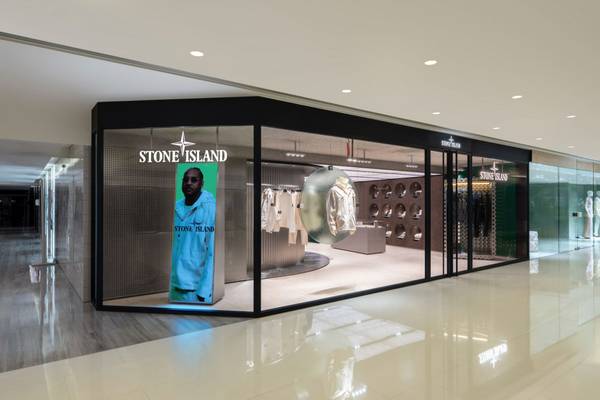 Stone Island apre a Hong Kong, all'interno di Harbour City