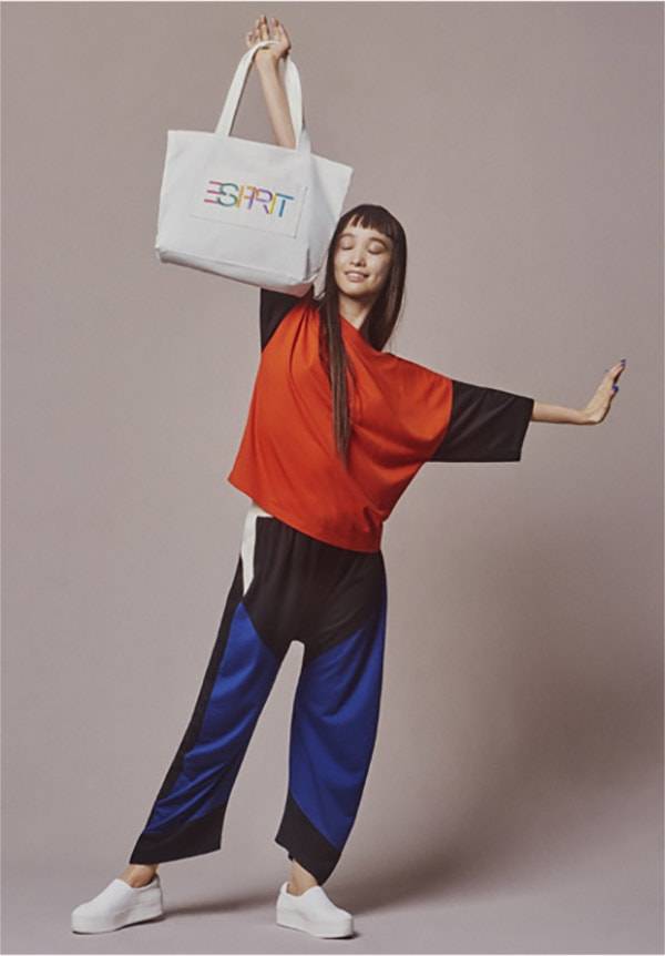 In beeld: Terug naar de jaren 90 met Esprit by Opening Ceremony