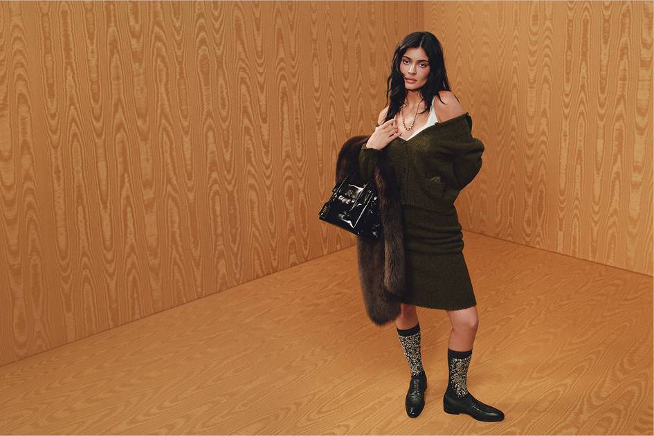 Lyst-Trends-2025-Miu-Miu-dominiert-Labubu-bezaubert-Flip-Flops-im-Kommen