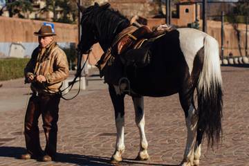 In het zadel: Wilde streetstyle op Pitti Uomo 105