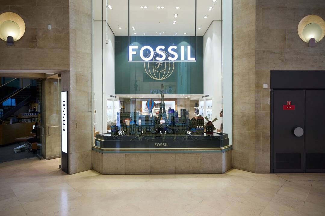 Fossil flagship in Louvre Passage