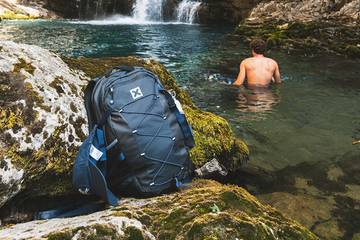 Blue Banana diversifica su oferta y lanza sus primeras mochilas