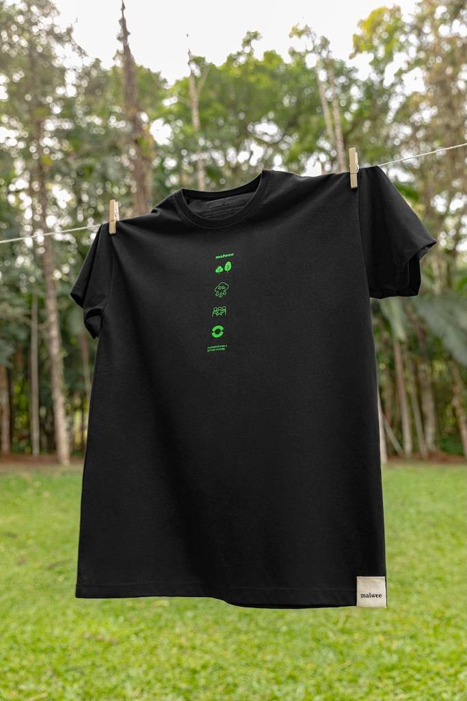 Camiseta é vendida exclusivamente via e-commerce