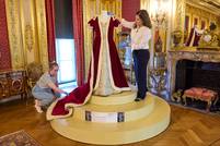 Polesden Lacey opens exhibition exploring power and personality in fashion