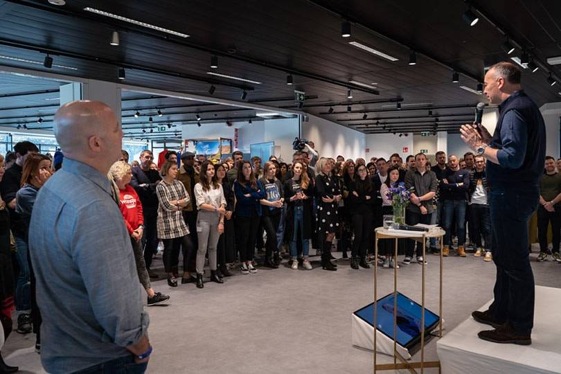 Kipling keert samen met VF terug naar Antwerpse roots