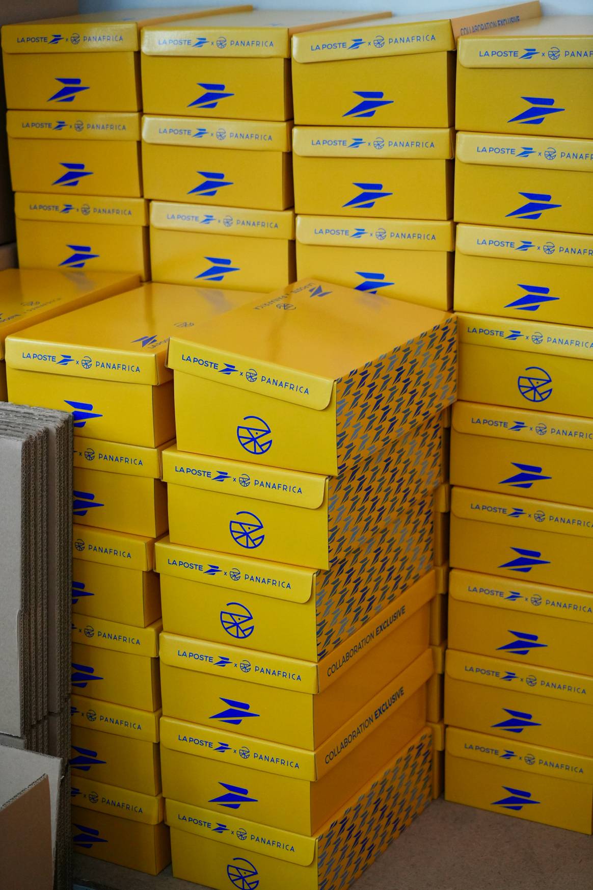 Panafrica s’associe à La Poste pour une ligne de sneakers écoresponsables.
