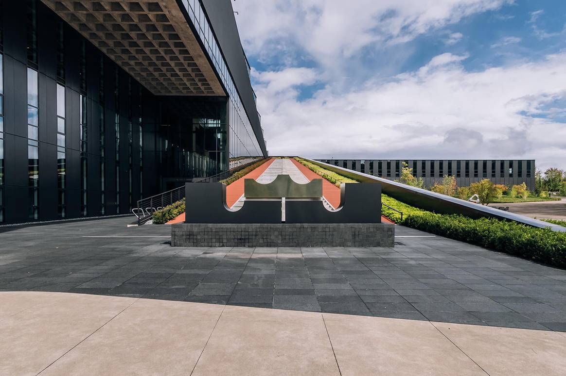 Photo Credits: Centro de Innovación LeBron James. Nike.
